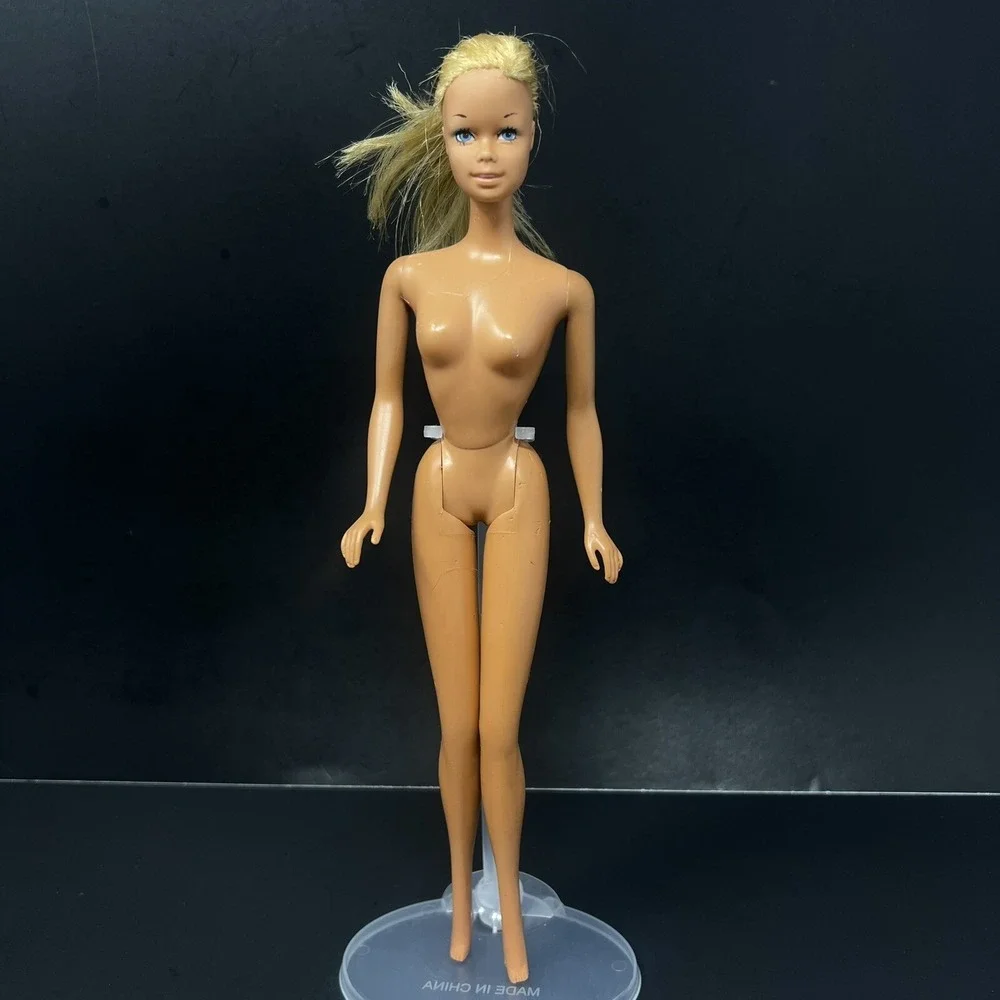 Vintage Barbie Doll 1966 Malibu Play Doll Twist 'N Turn‎ Mattel Made in Japan